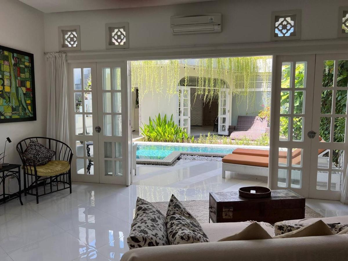 Hotel Casa Artista By Kresna Hospitality à Seminyak Extérieur photo