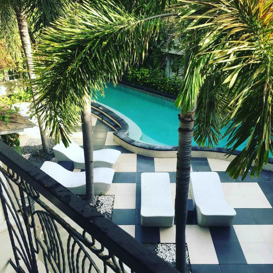 Hotel Casa Artista By Kresna Hospitality à Seminyak Extérieur photo