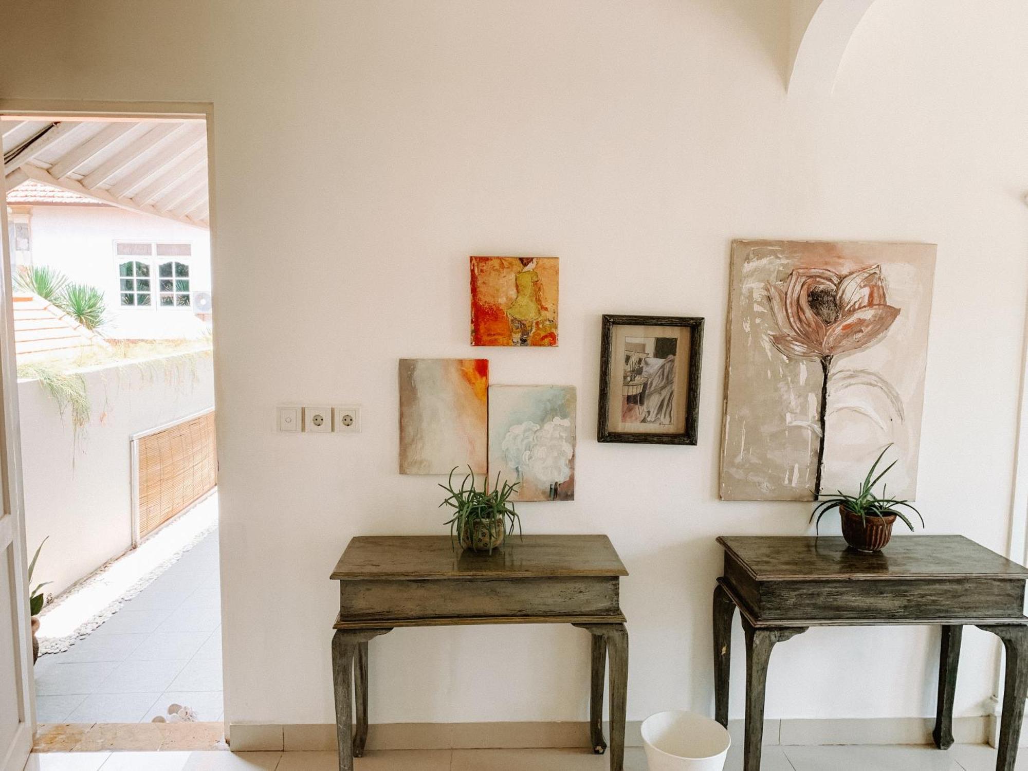 Hotel Casa Artista By Kresna Hospitality à Seminyak Extérieur photo