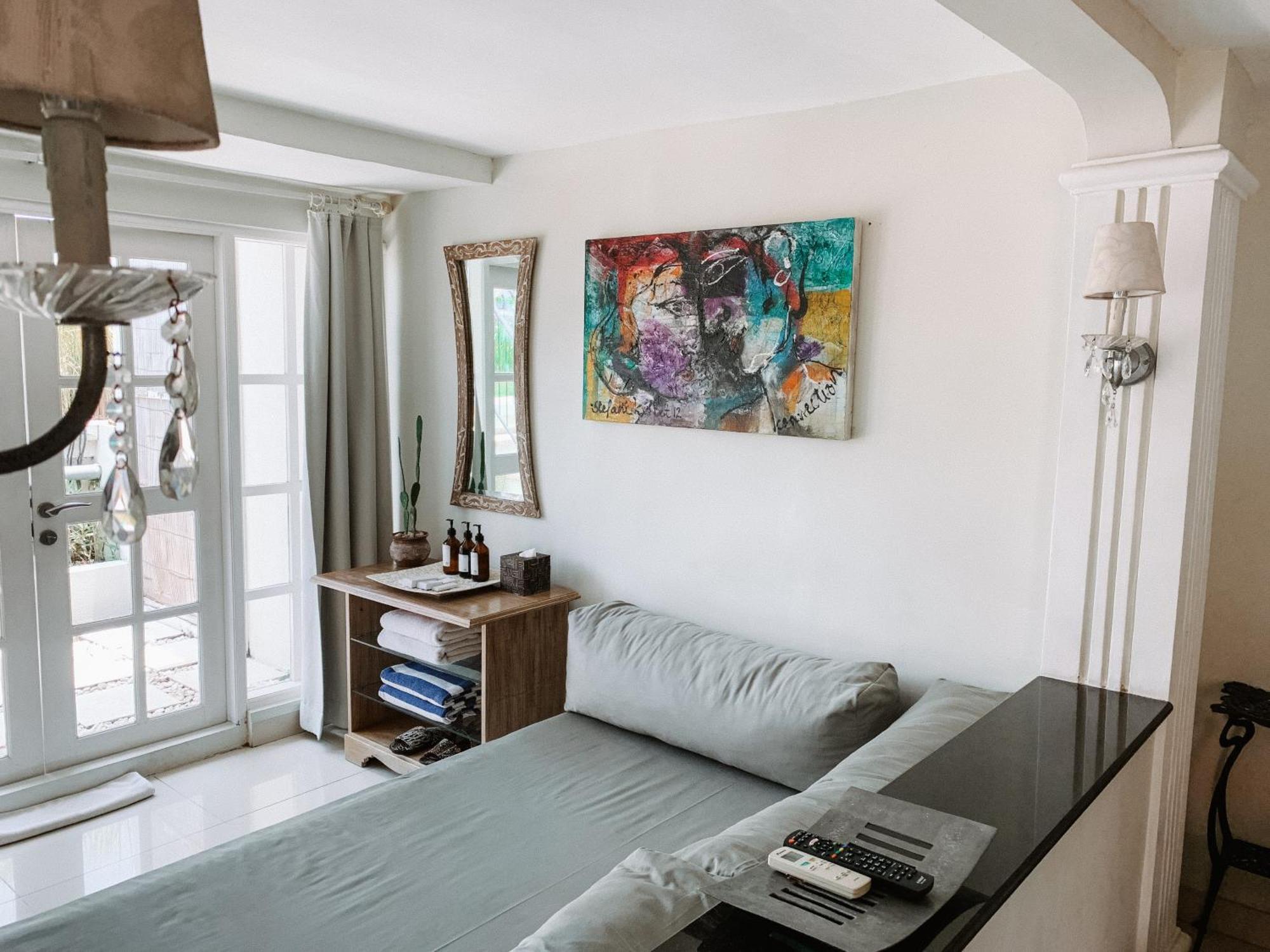 Hotel Casa Artista By Kresna Hospitality à Seminyak Extérieur photo
