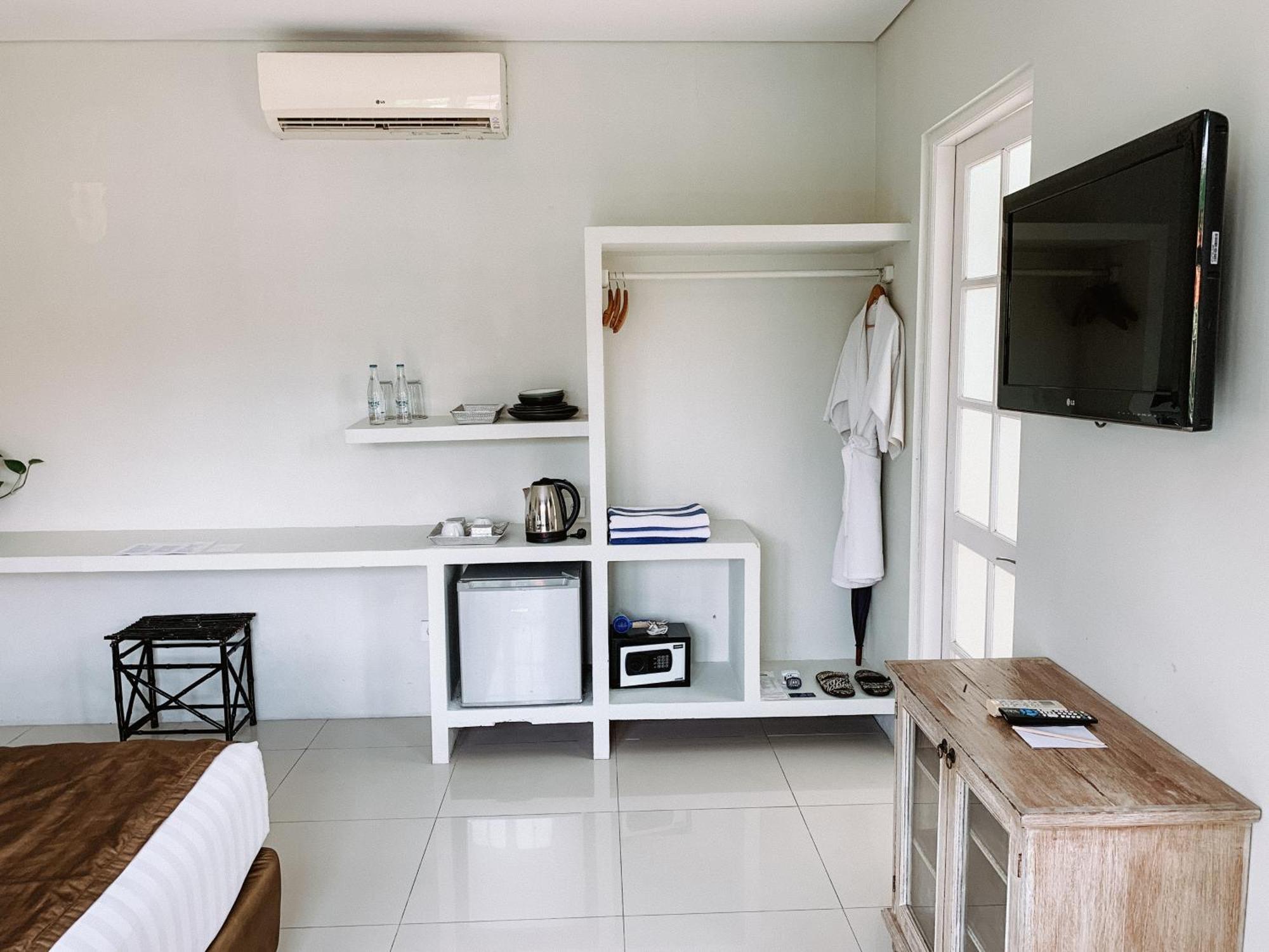 Hotel Casa Artista By Kresna Hospitality à Seminyak Extérieur photo