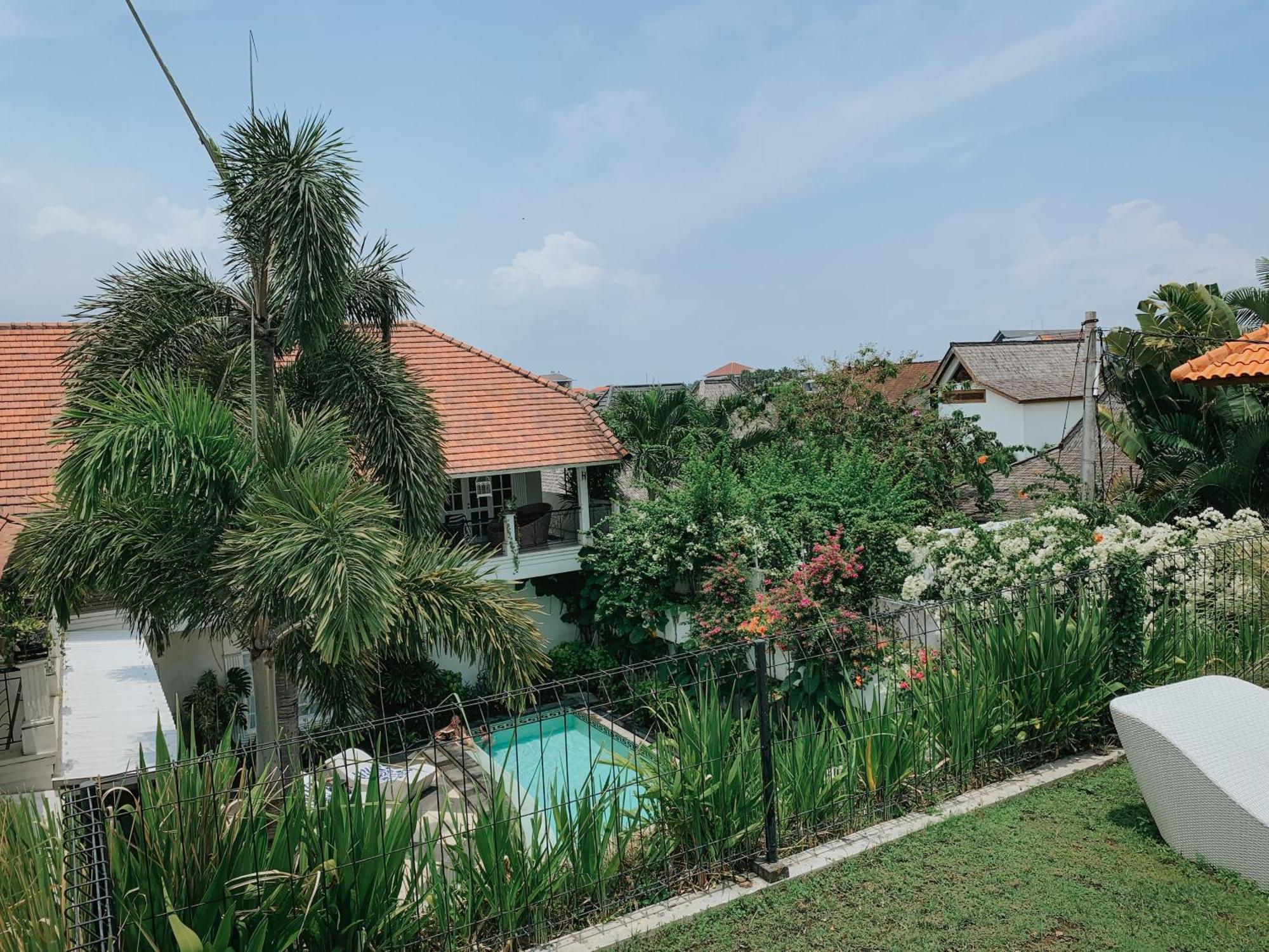 Hotel Casa Artista By Kresna Hospitality à Seminyak Extérieur photo
