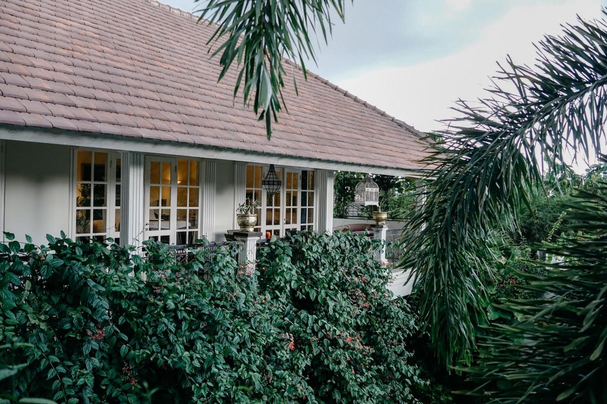 Hotel Casa Artista By Kresna Hospitality à Seminyak Chambre photo